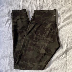 Lululemon wunder under, full-on luxtreme 25”